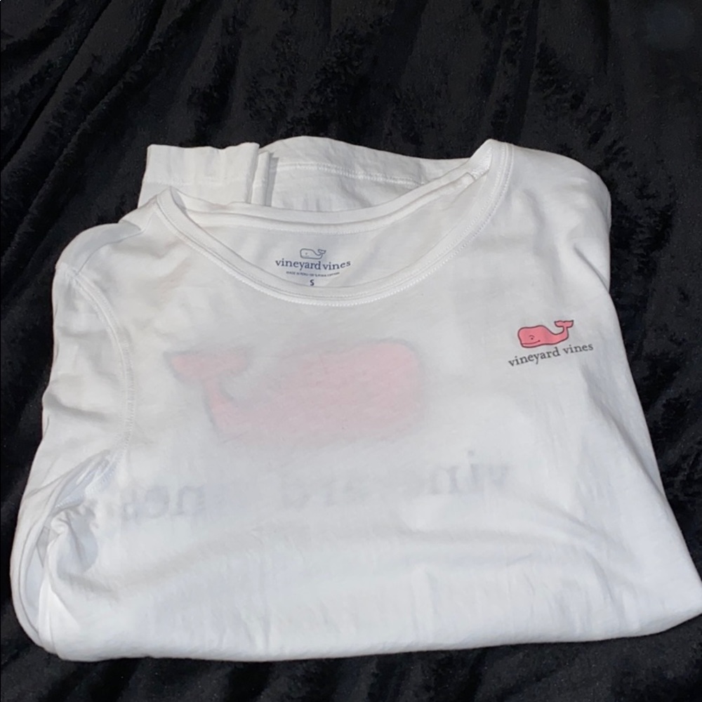 Vineyard vine shirt